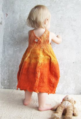 baymut-feltedbabydress1
